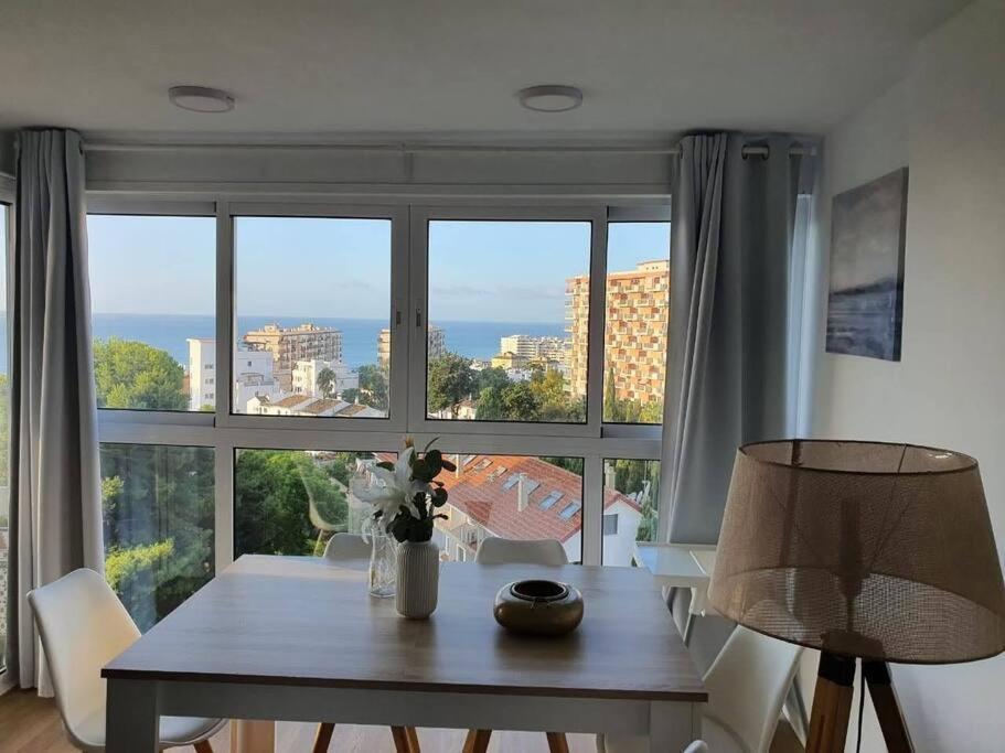 Beautiful Sea Views Cozy Apartment 350 M From Beach Benalmádena Buitenkant foto