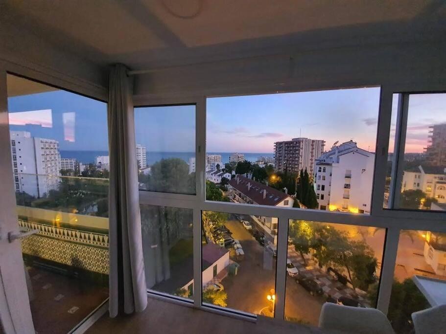 Beautiful Sea Views Cozy Apartment 350 M From Beach Benalmádena Buitenkant foto
