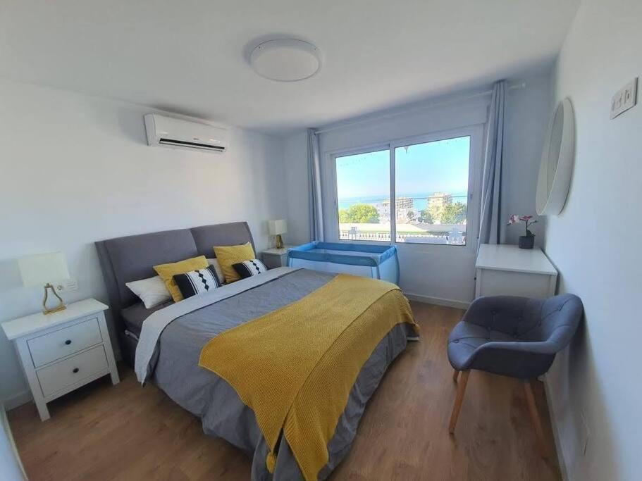 Beautiful Sea Views Cozy Apartment 350 M From Beach Benalmádena Buitenkant foto