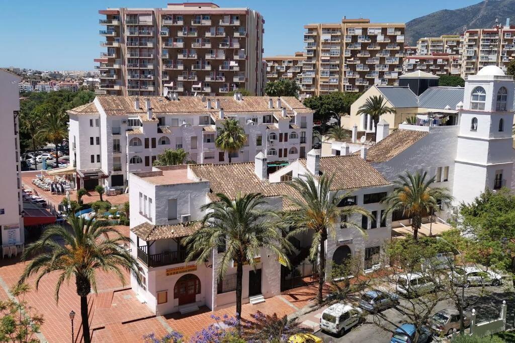 Beautiful Sea Views Cozy Apartment 350 M From Beach Benalmádena Buitenkant foto