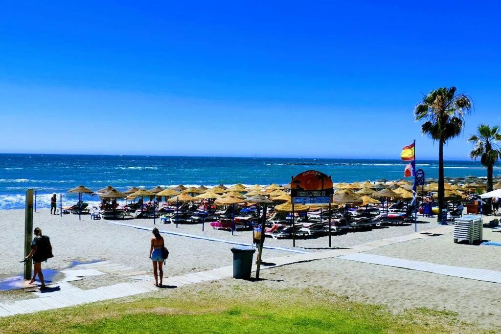 Beautiful Sea Views Cozy Apartment 350 M From Beach Benalmádena Buitenkant foto