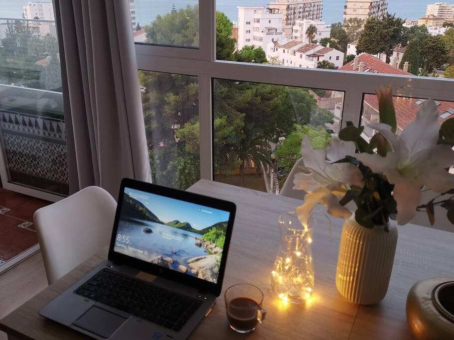 Beautiful Sea Views Cozy Apartment 350 M From Beach Benalmádena Buitenkant foto