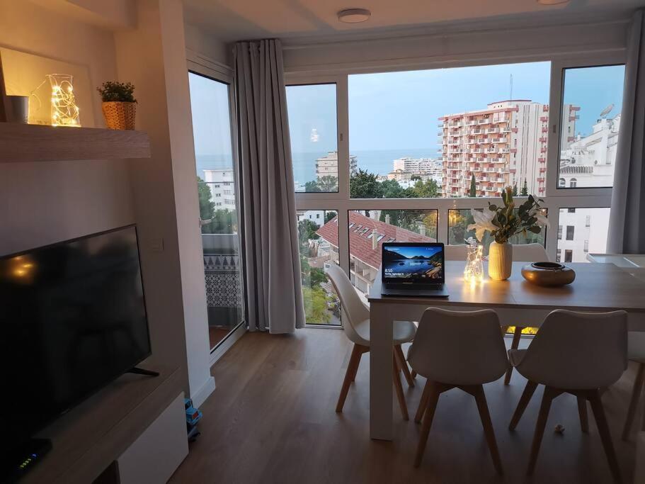 Beautiful Sea Views Cozy Apartment 350 M From Beach Benalmádena Buitenkant foto