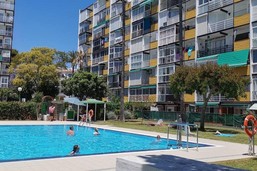 Beautiful Sea Views Cozy Apartment 350 M From Beach Benalmádena Buitenkant foto