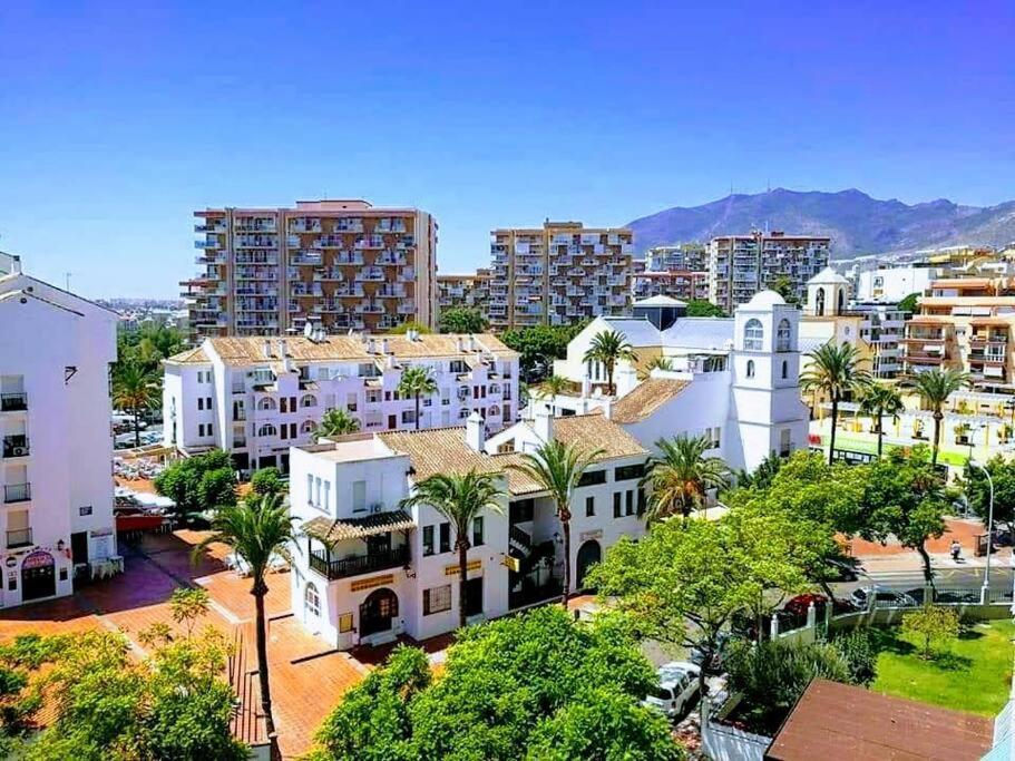 Beautiful Sea Views Cozy Apartment 350 M From Beach Benalmádena Buitenkant foto