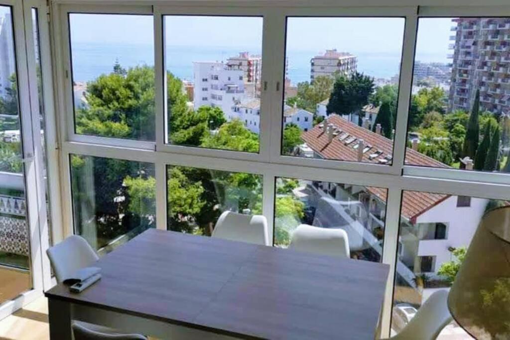 Beautiful Sea Views Cozy Apartment 350 M From Beach Benalmádena Buitenkant foto