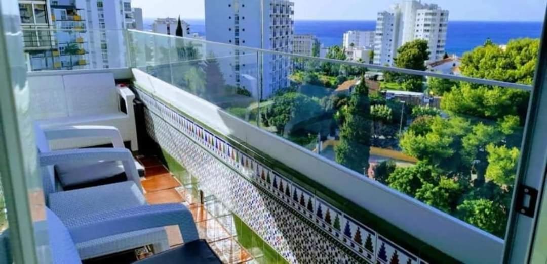 Beautiful Sea Views Cozy Apartment 350 M From Beach Benalmádena Buitenkant foto