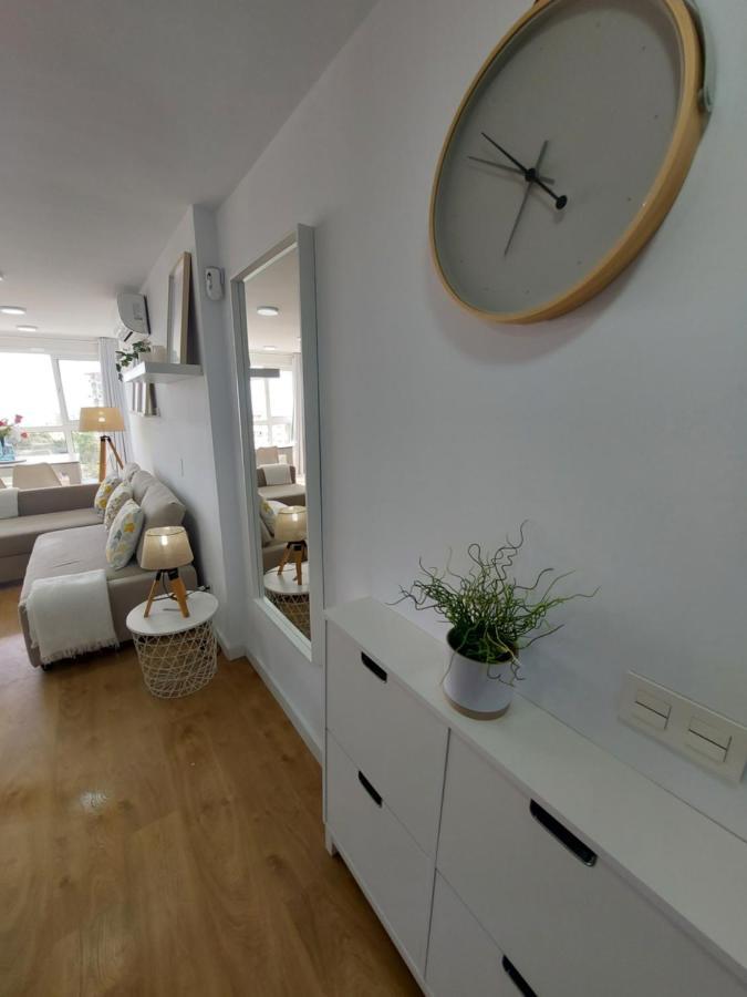 Beautiful Sea Views Cozy Apartment 350 M From Beach Benalmádena Buitenkant foto